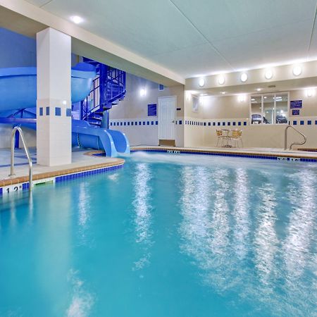 Holiday Inn Express & Suites - Dickinson By Ihg Экстерьер фото