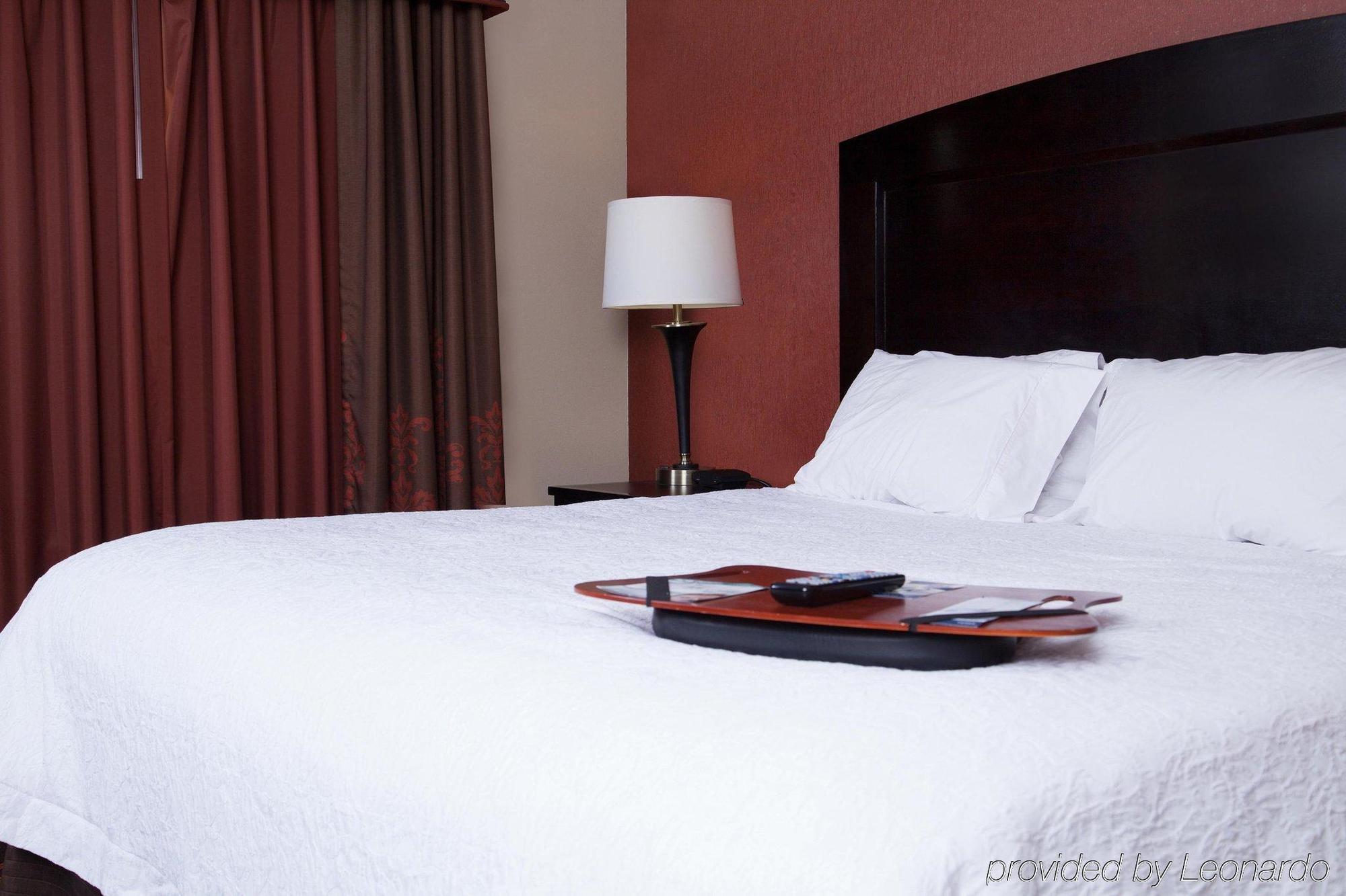 Holiday Inn Express & Suites - Dickinson By Ihg Экстерьер фото