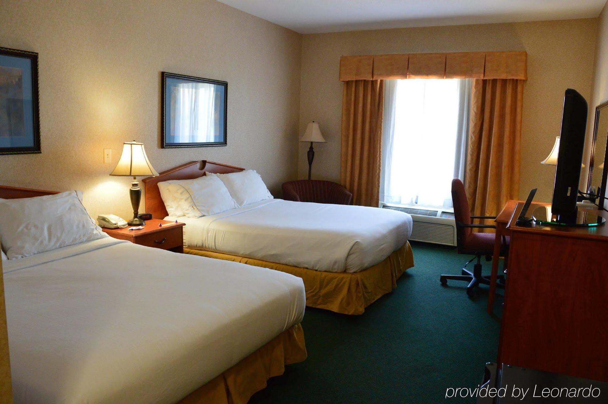 Holiday Inn Express & Suites - Dickinson By Ihg Экстерьер фото